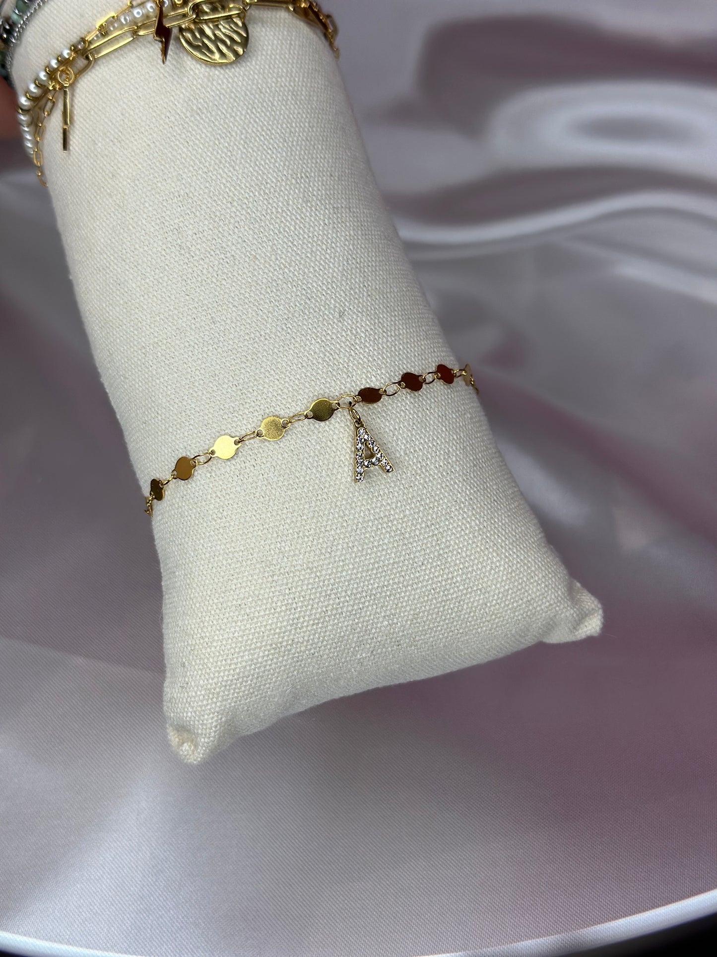 Bracelet lettre personnalisé
